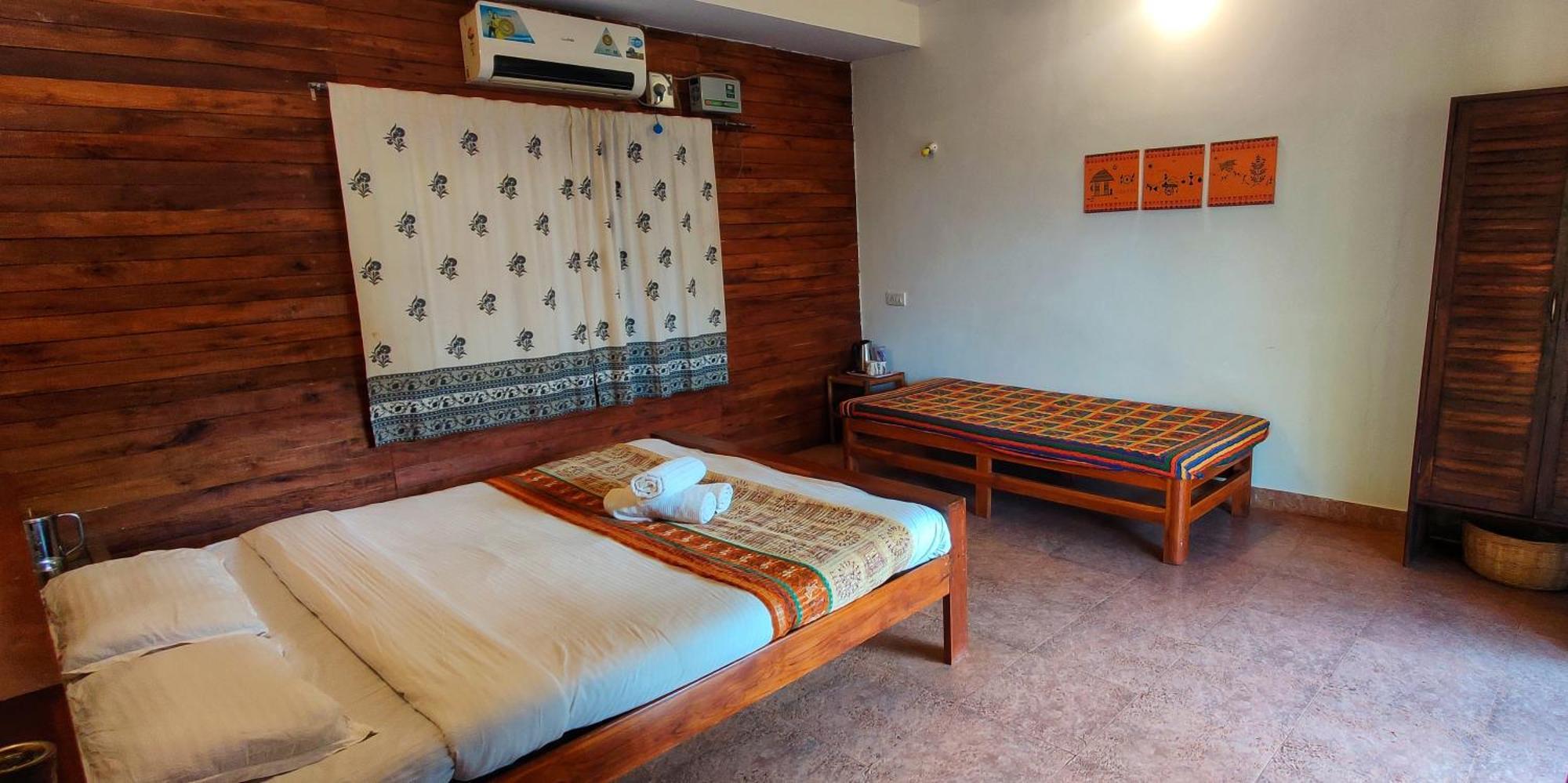 Amrutes' Nisarga Sahavas Villa Dapoli Room photo